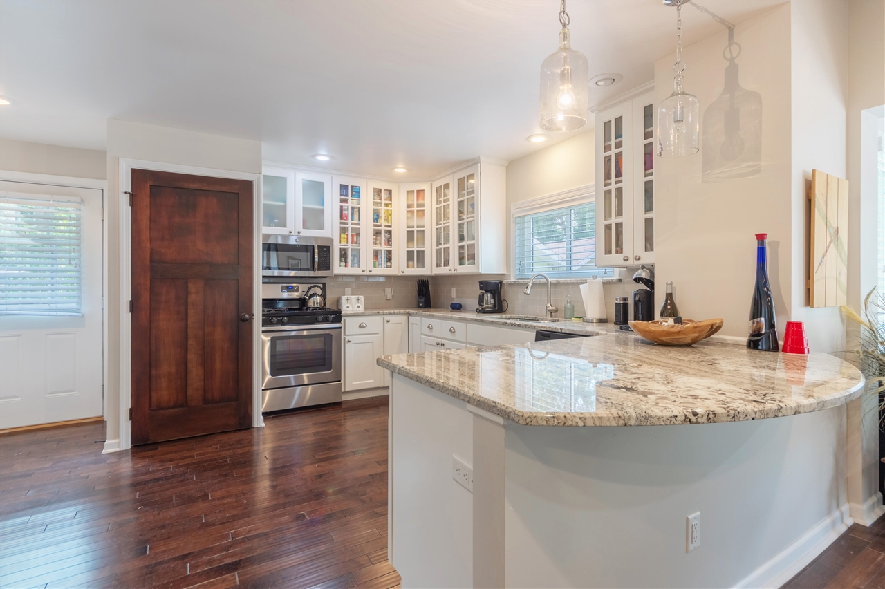 318 Superior Street, South Haven, MI, 49090