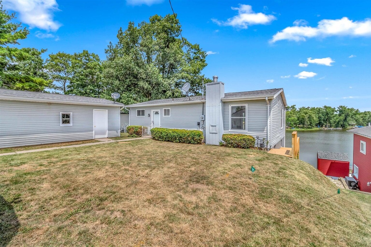 13854 Emens Drive, Hudson, MI, 49247-9349