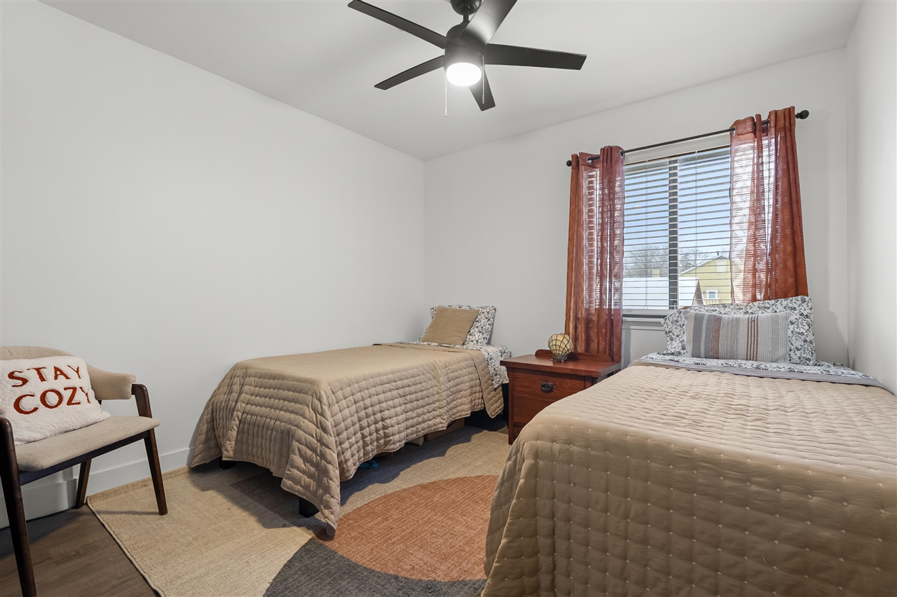 3519 Oak Tree Drive, Kalamazoo, MI, 49048-1283