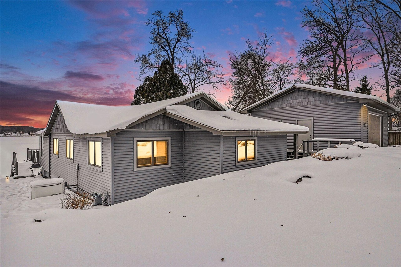 11328 Old Pierce Road, Stanwood, MI, 49346