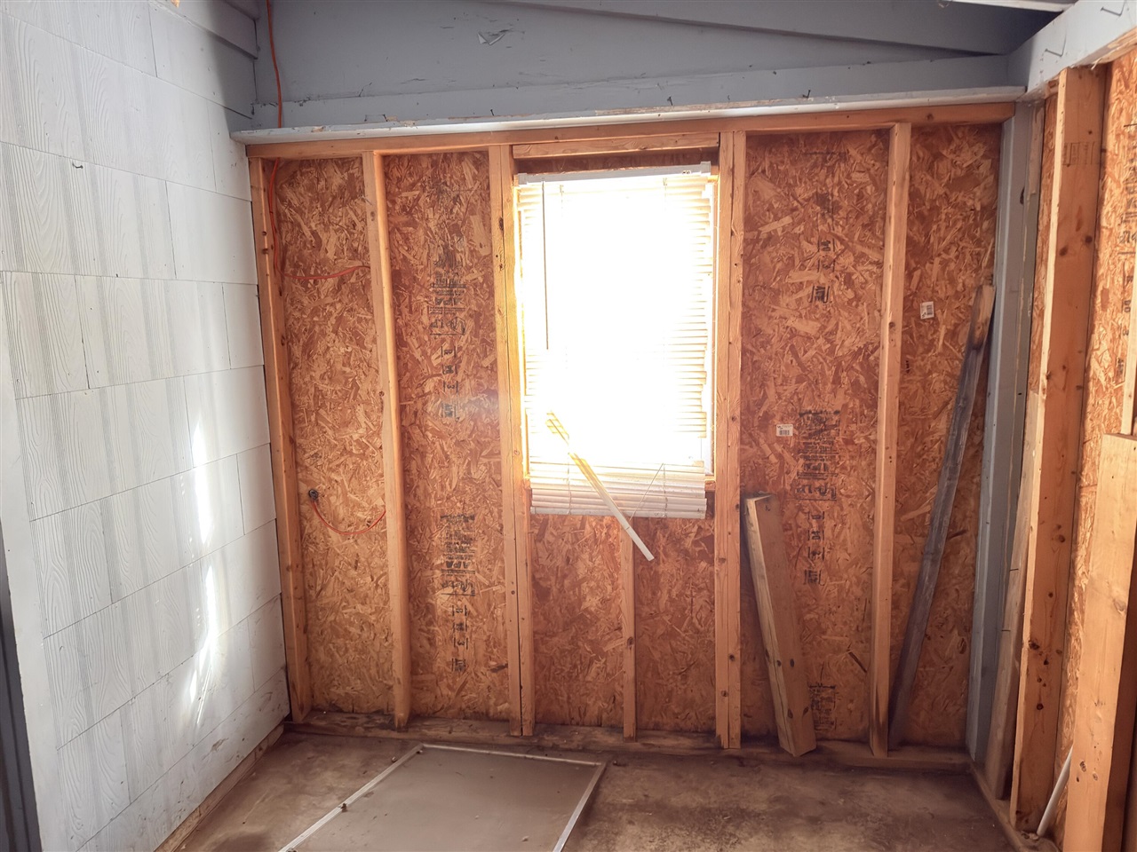 Homes for sale in Houghton Lake, MI | 201 Beechwood Ave, Houghton Lake, MI 48629 | MLS# 70513743