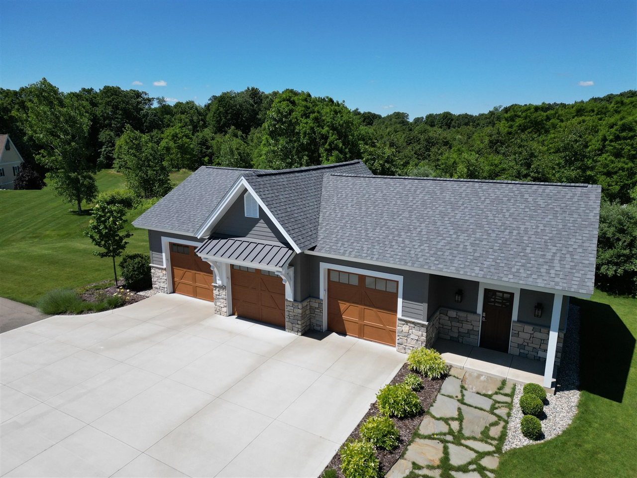 162 Stonegate Court, Battle Creek, MI, 49015-7648