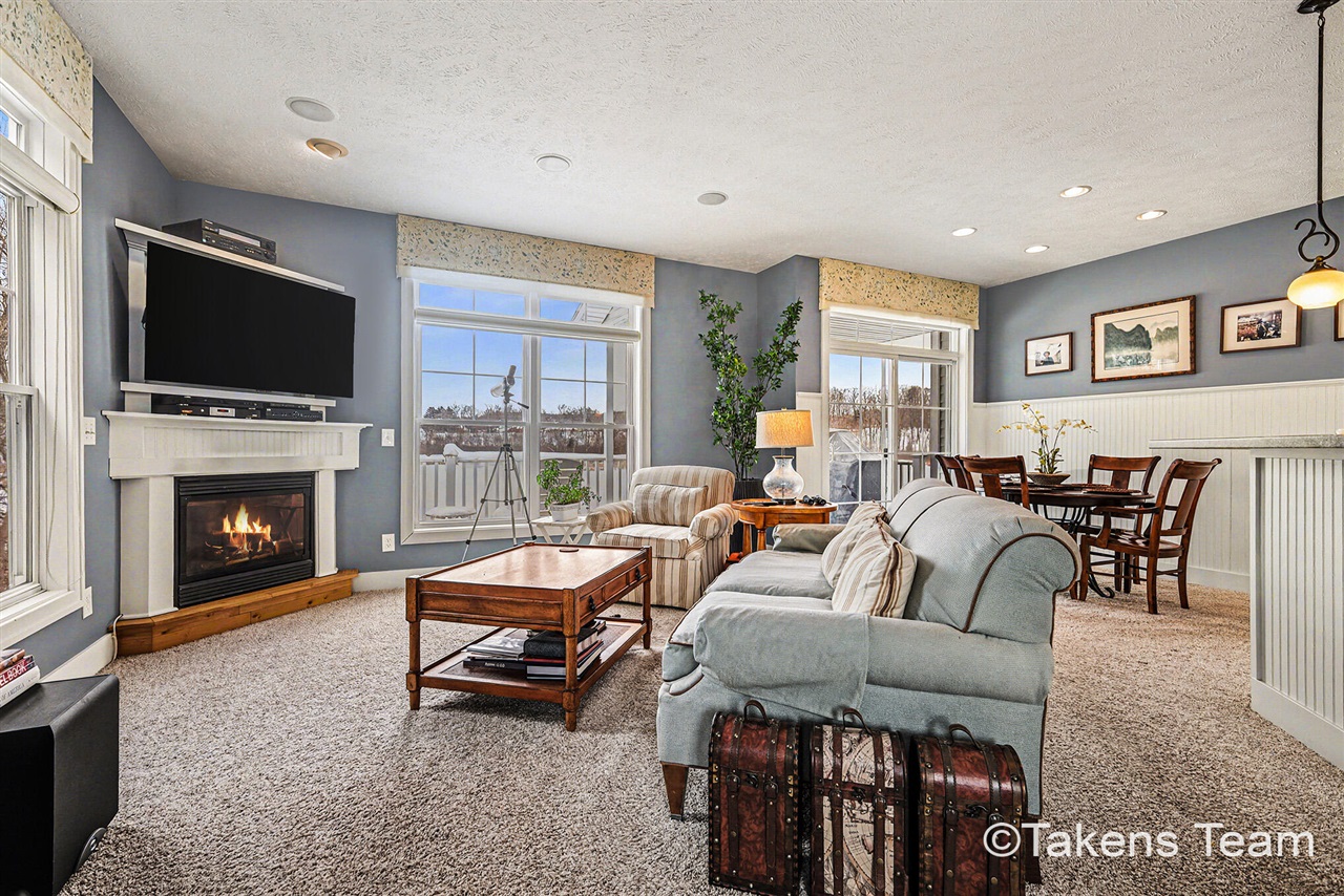 5th image of 189 Mill Pond Dr #7, Middleville, MI 49333 | MLS# 70513751