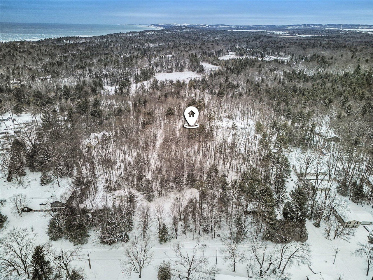 704 N Morris Street, Pentwater, MI, 49449-9544