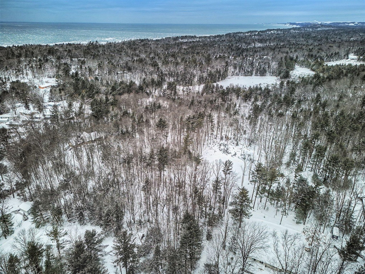 704 N Morris Street, Pentwater, MI, 49449-9544