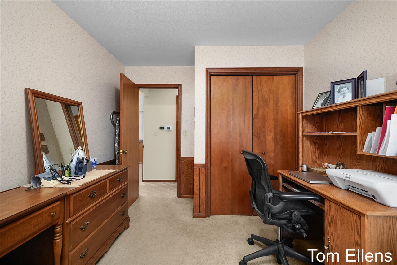 Jenison, MI, 49428-8174