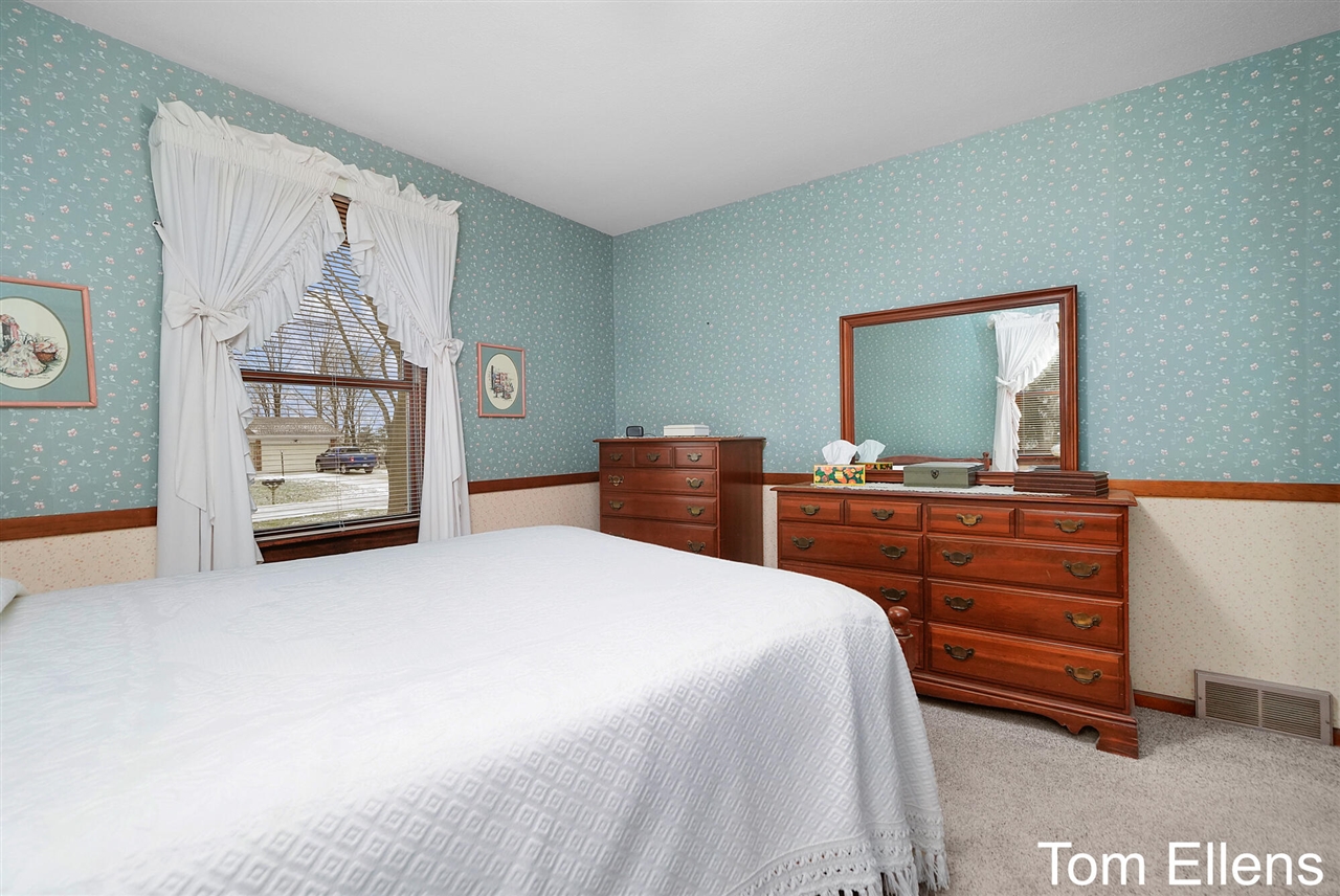 Jenison, MI, 49428-8174