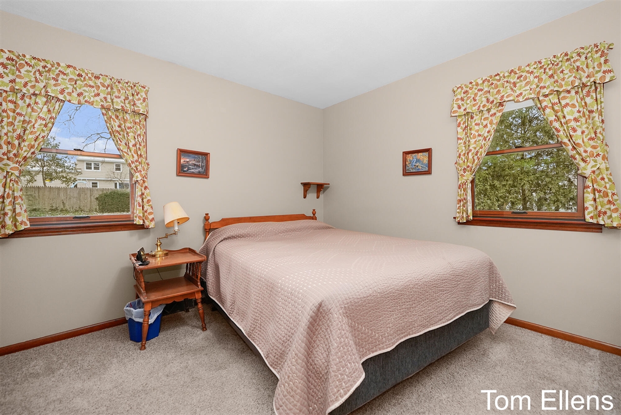 Jenison, MI, 49428-8174