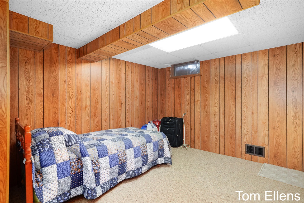 Jenison, MI, 49428-8174