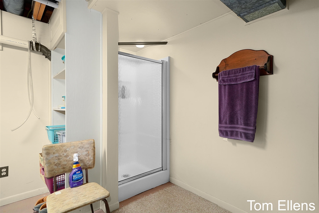 Jenison, MI, 49428-8174