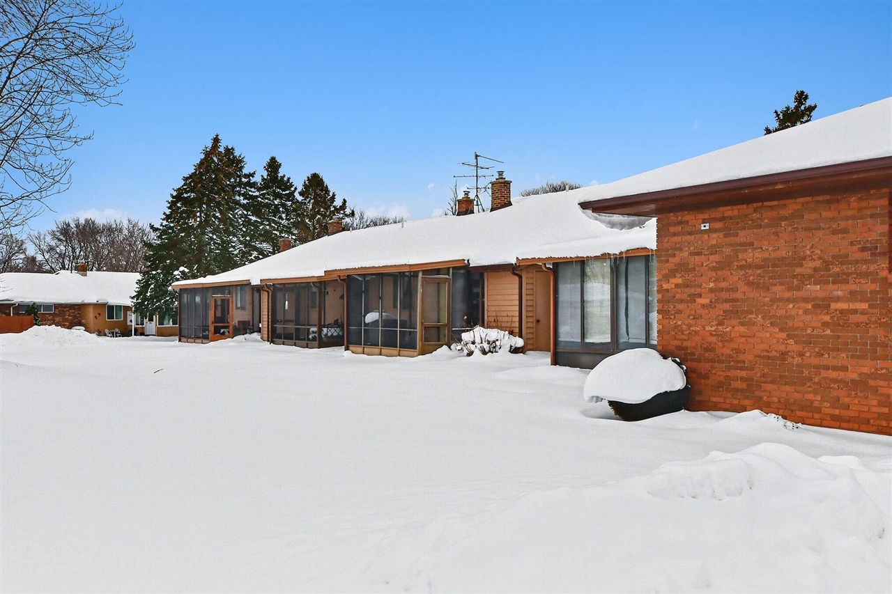 8532 Elkwood Drive, Byron Center, MI, 49315-9723