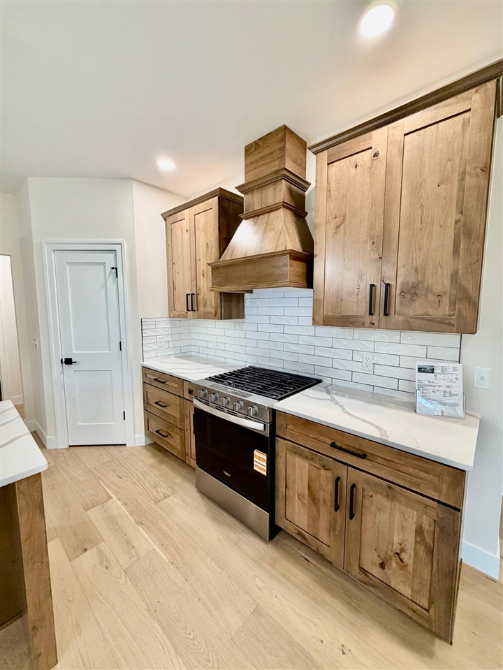 7960 N Westnedge Avenue, Kalamazoo, MI, 49009-6338