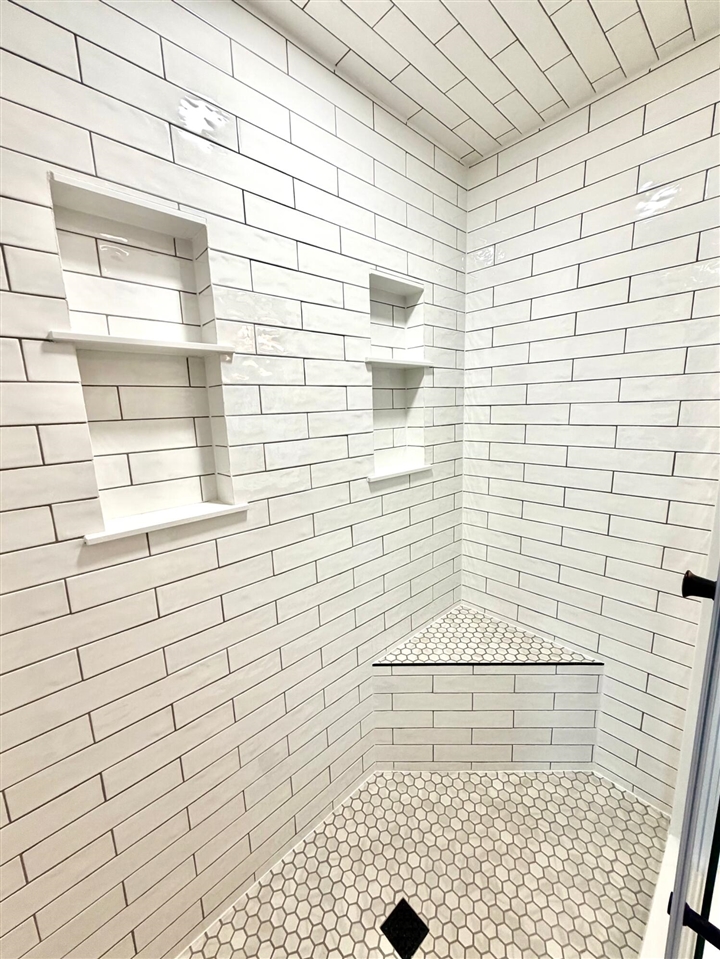 7960 N Westnedge Avenue, Kalamazoo, MI, 49009-6338