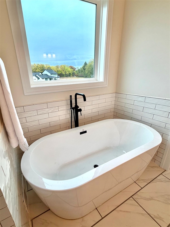 7960 N Westnedge Avenue, Kalamazoo, MI, 49009-6338