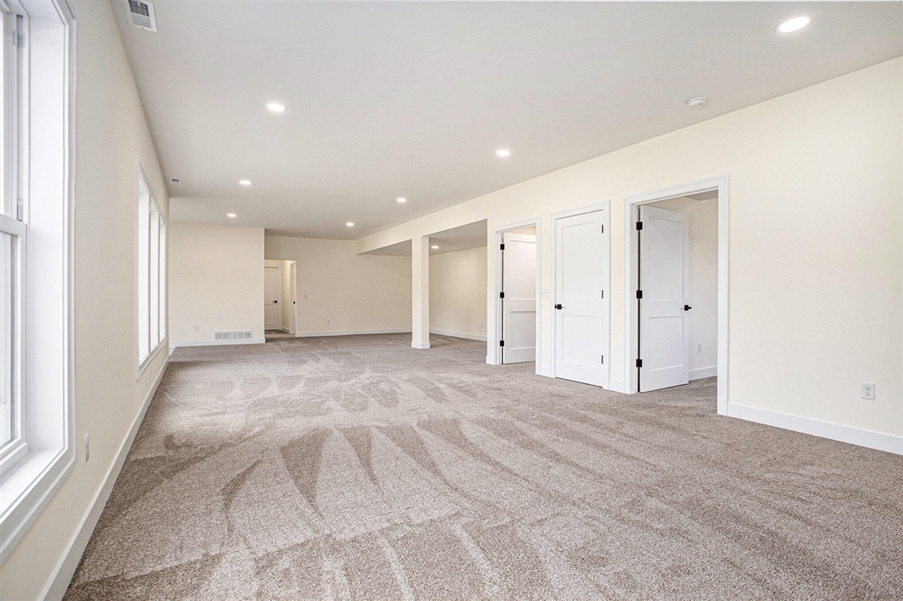 7960 N Westnedge Avenue, Kalamazoo, MI, 49009-6338