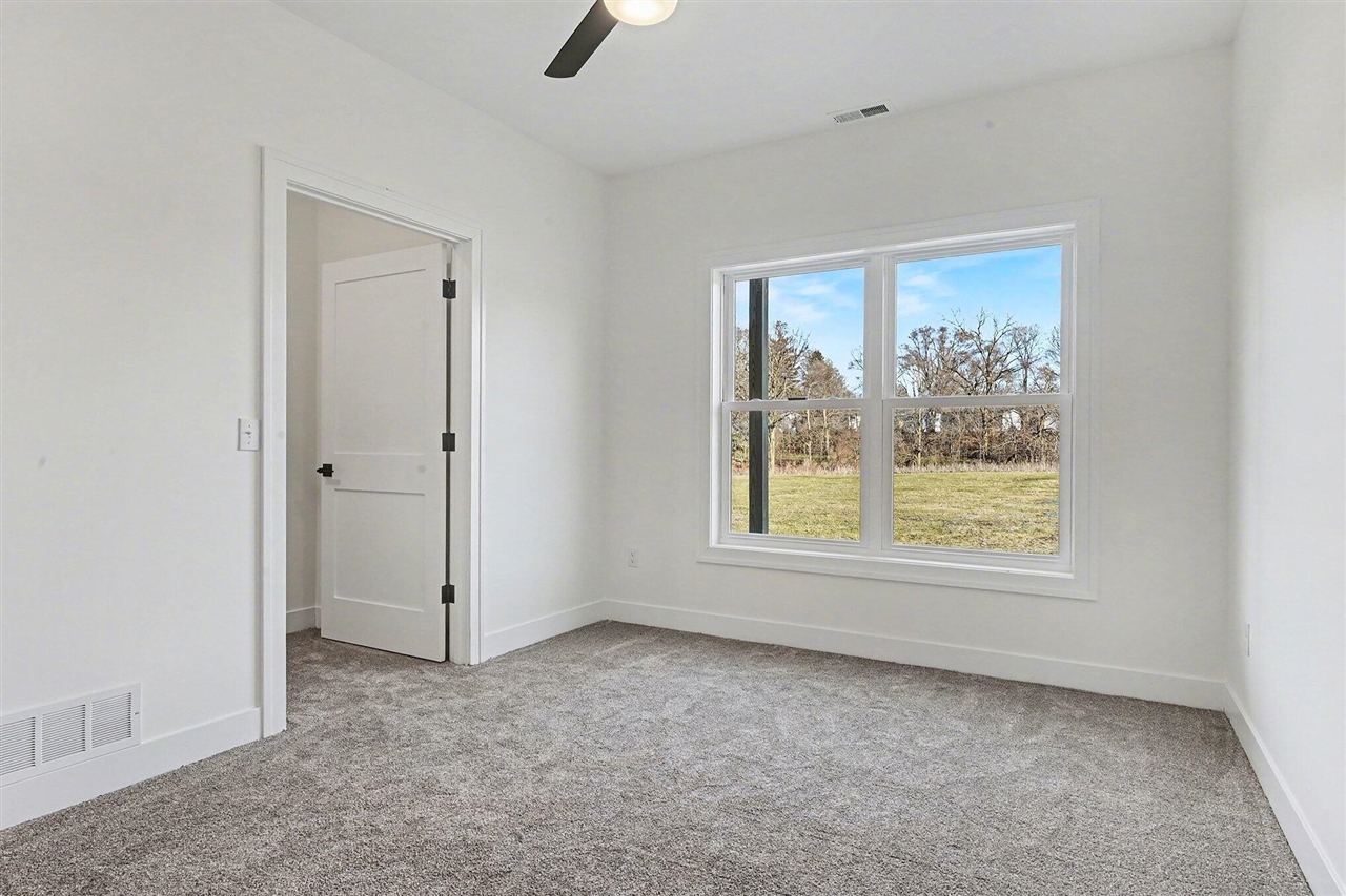 7960 N Westnedge Avenue, Kalamazoo, MI, 49009-6338