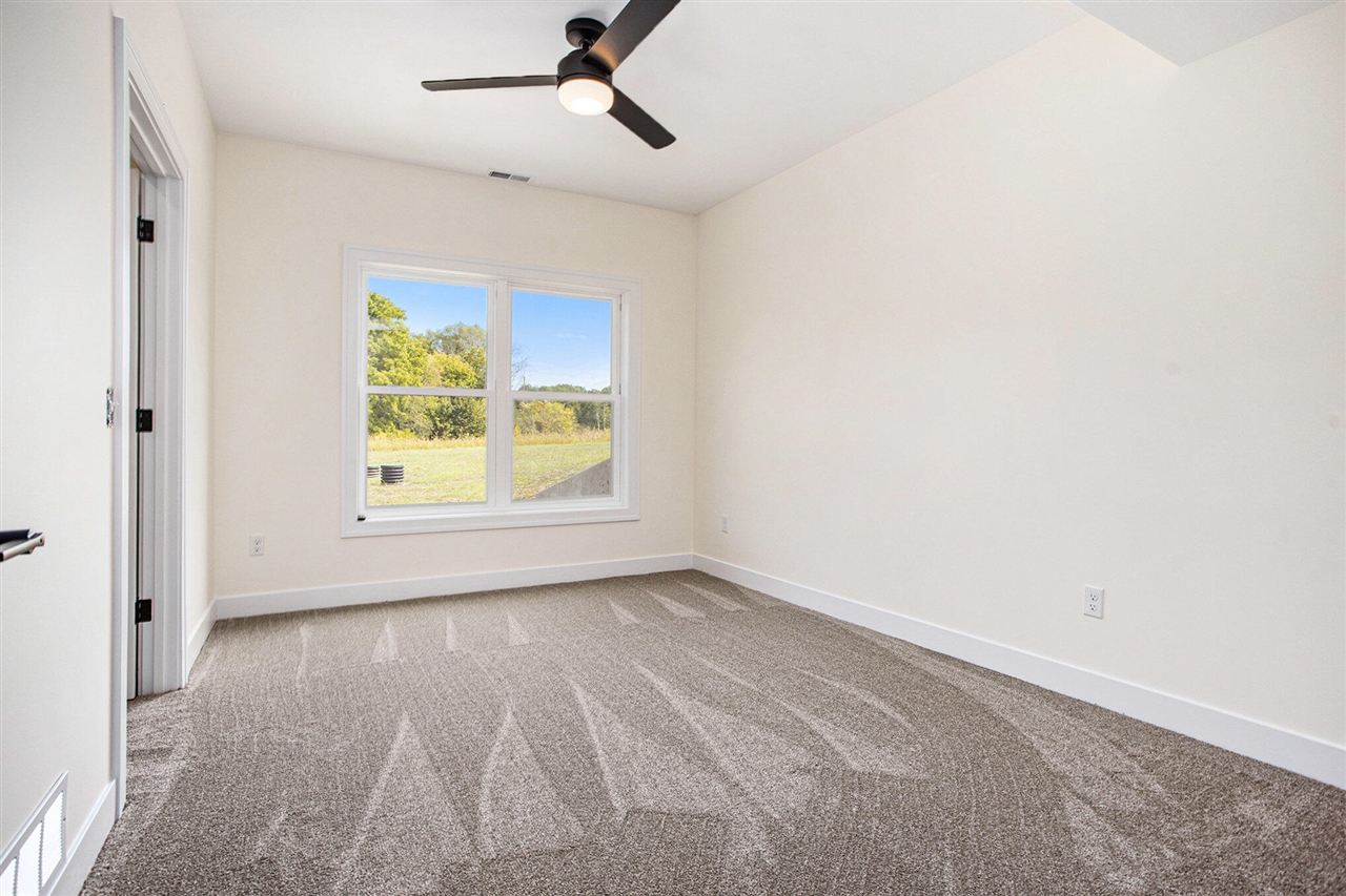 7960 N Westnedge Avenue, Kalamazoo, MI, 49009-6338