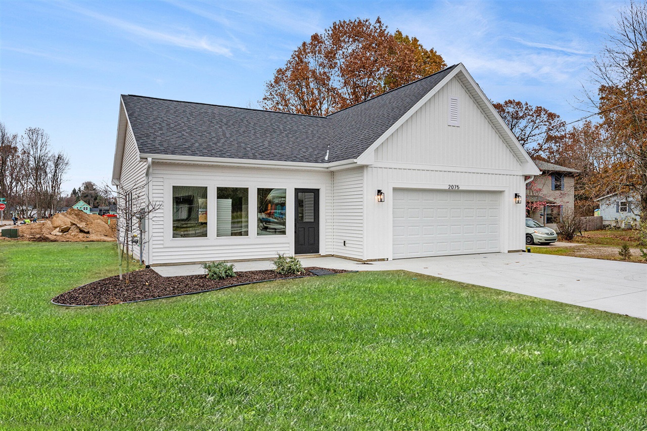 Homes for sale in Portage, MI | 2075 Stanley Ave, Portage, MI 49002 | MLS# 70513808