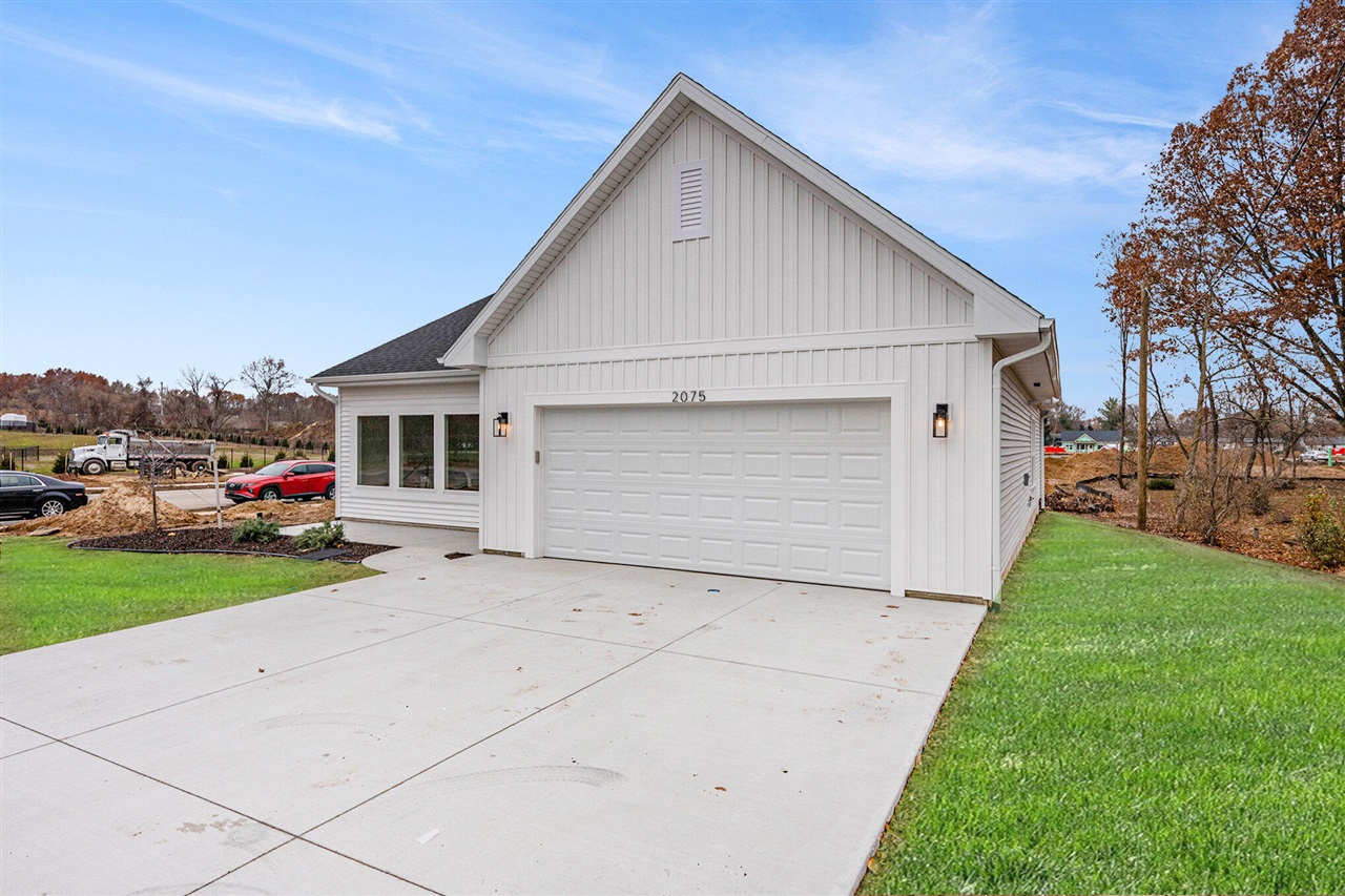 Homes for sale in Portage, MI | 2075 Stanley Ave, Portage, MI 49002 | MLS# 70513808