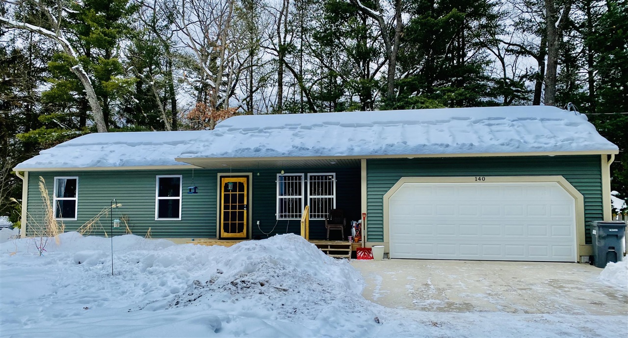 Homes for sale in Twin Lake, MI | 140 W Raymond Rd, Twin Lake, MI 49457 | MLS# 70513825