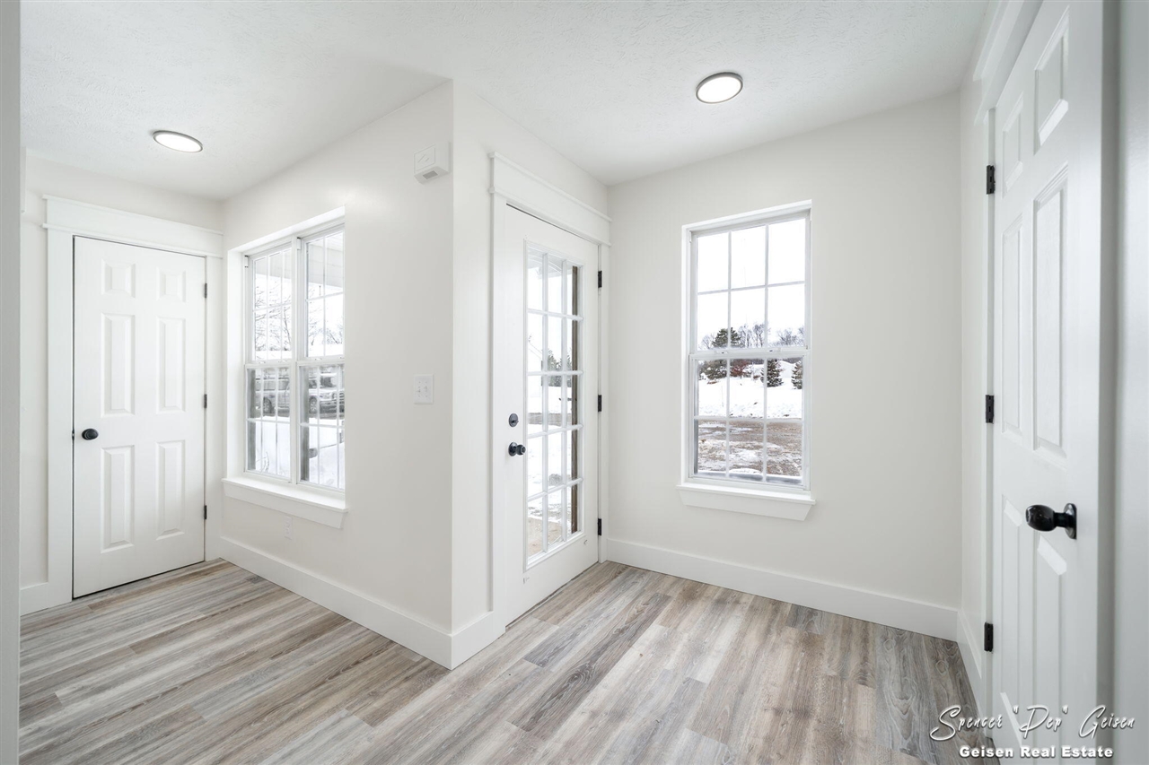 Homes for sale in Rockford, MI | 7032 S Cannon Pl Dr #28, Rockford, MI 49341 | MLS# 70513850