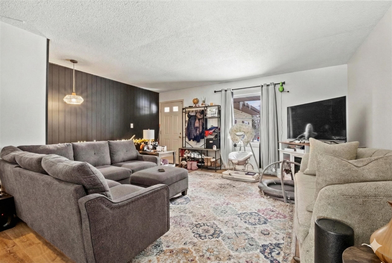 Homes for sale in Grand Rapids, MI | 1951 Ridgewood Ave, Grand Rapids, MI 49506 | MLS# 70513865