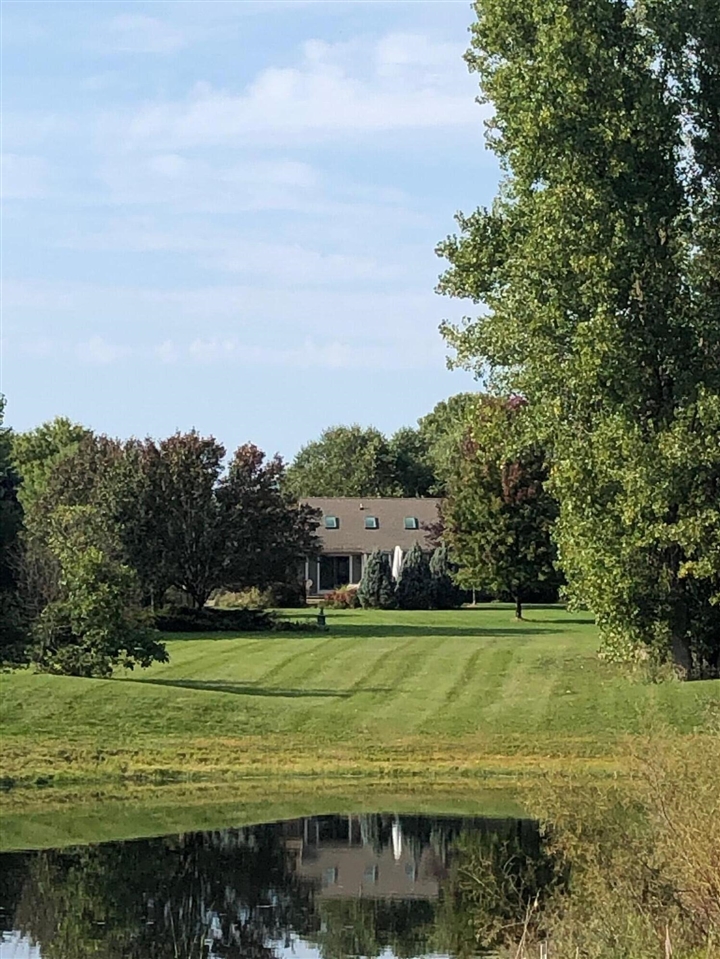 1335 N Silo Ridge Drive, Ann Arbor, MI, 48108-9575