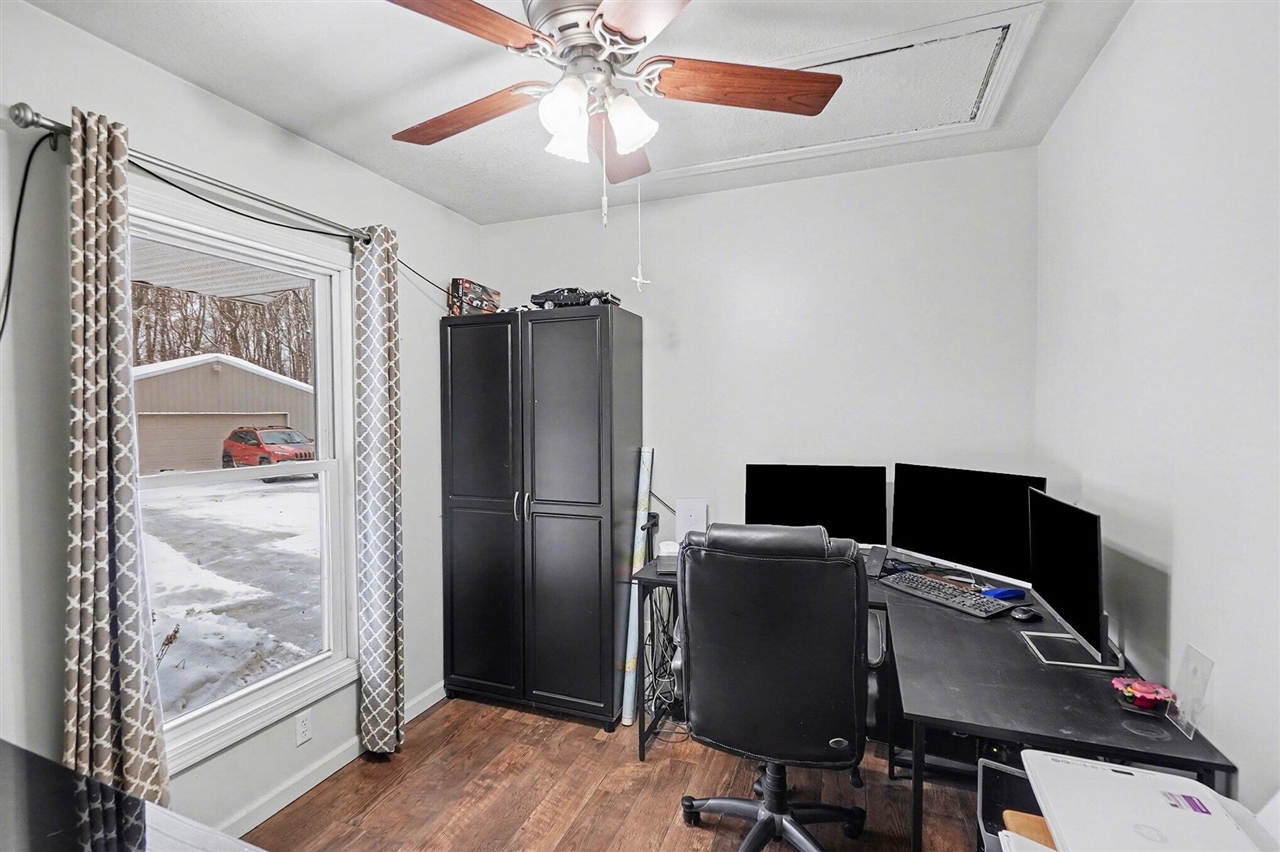 6878 N Croswell Avenue, Bitely, MI, 49309-9797