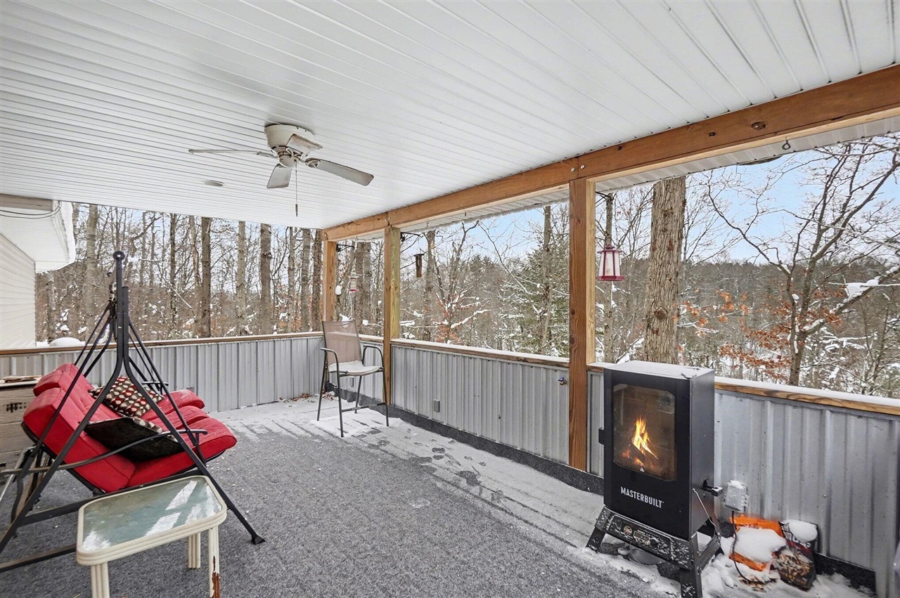 6878 N Croswell Avenue, Bitely, MI, 49309-9797