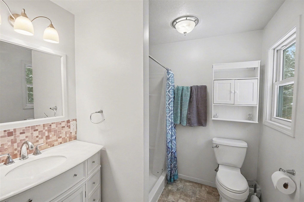 6878 N Croswell Avenue, Bitely, MI, 49309-9797