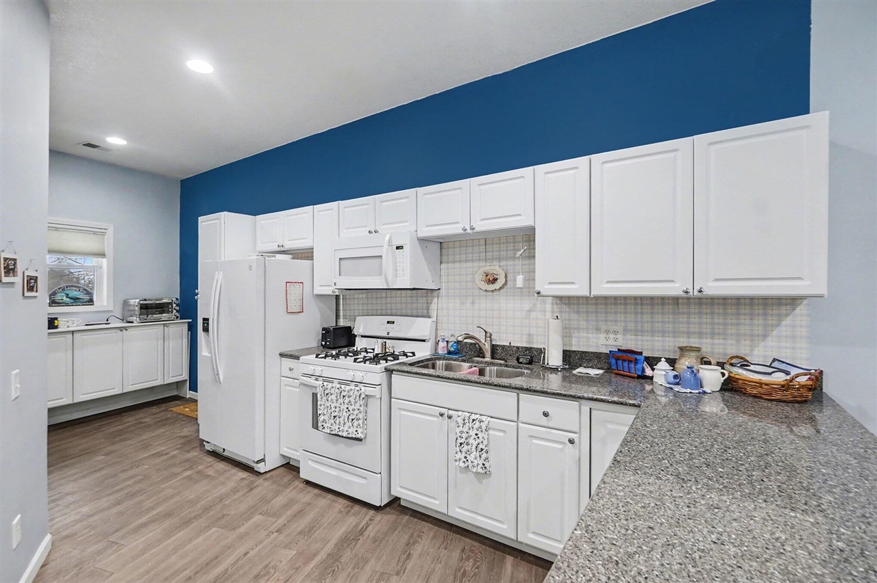 6878 N Croswell Avenue, Bitely, MI, 49309-9797