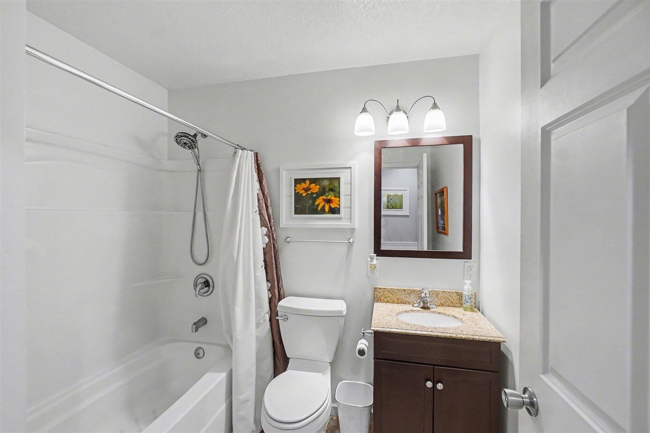 6878 N Croswell Avenue, Bitely, MI, 49309-9797