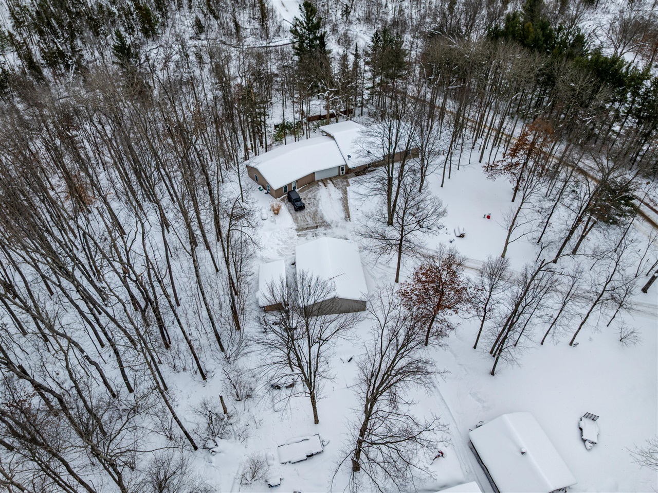 6878 N Croswell Avenue, Bitely, MI, 49309-9797