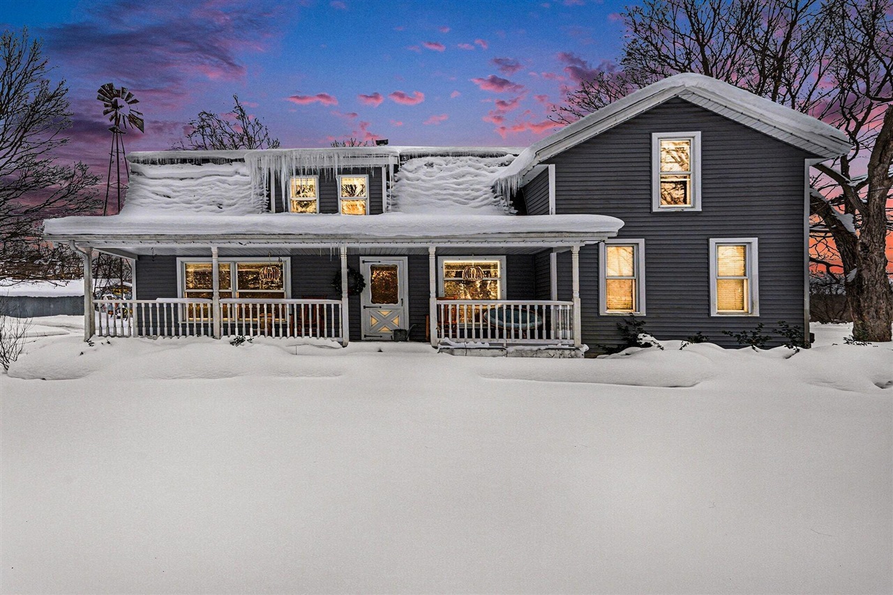 Homes for sale in Gobles, MI | 29349 County Road 390, Gobles, MI 49055 | MLS# 70513912