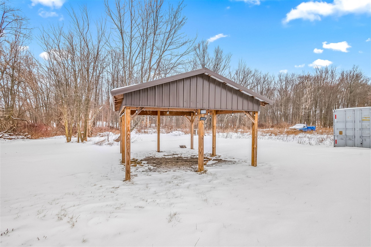 9055 Kellogg Drive, Reading, MI, 49274-9204