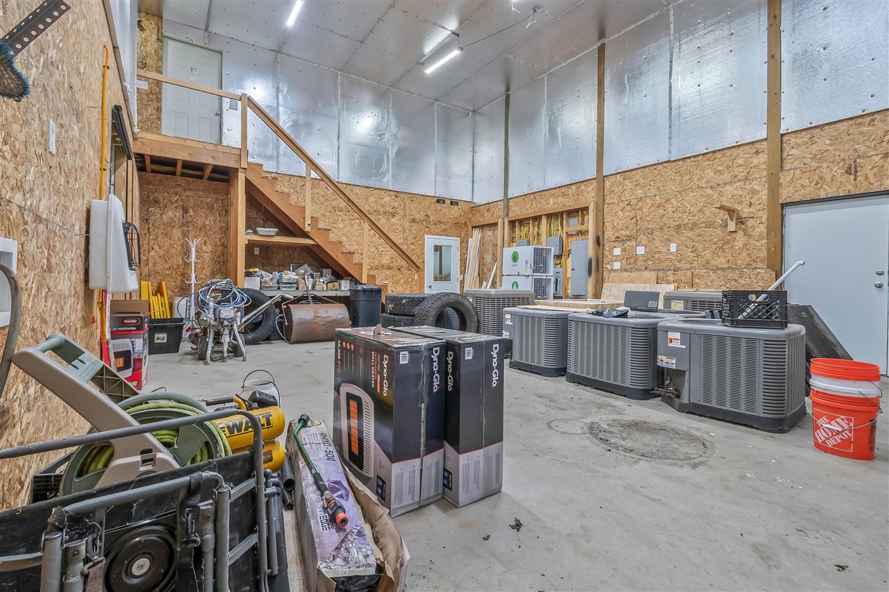 9055 Kellogg Drive, Reading, MI, 49274-9204