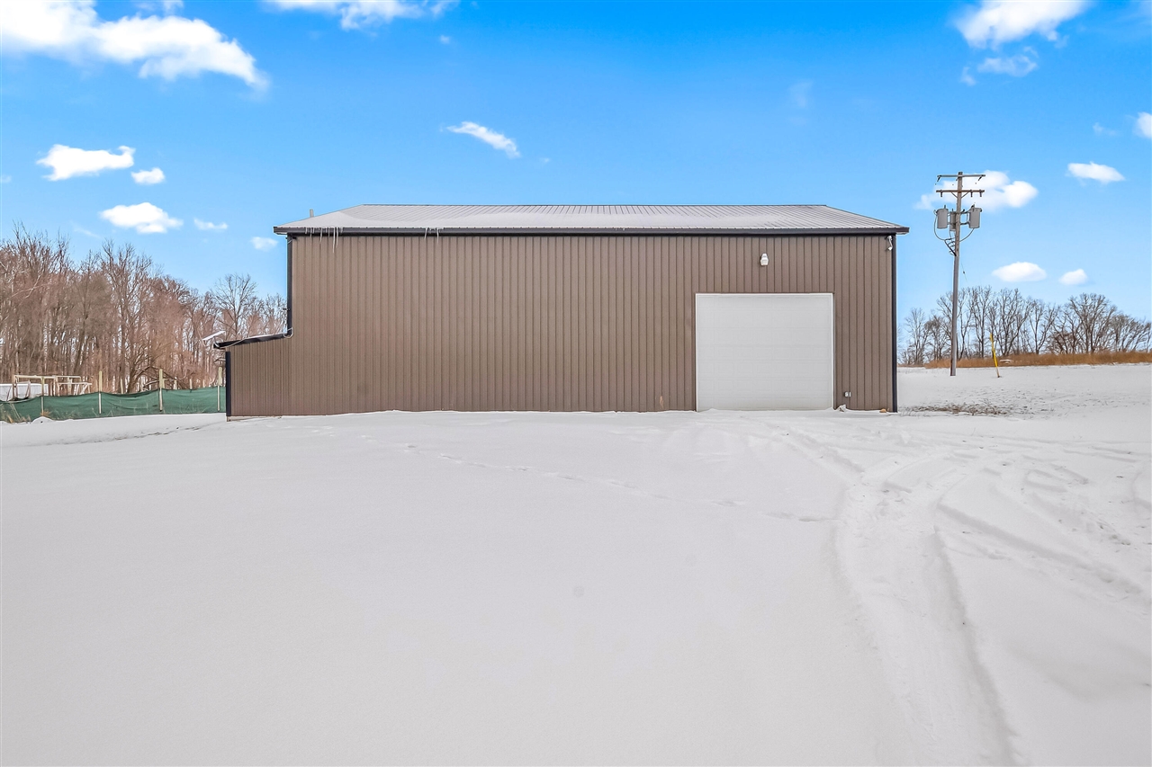 9055 Kellogg Drive, Reading, MI, 49274-9204