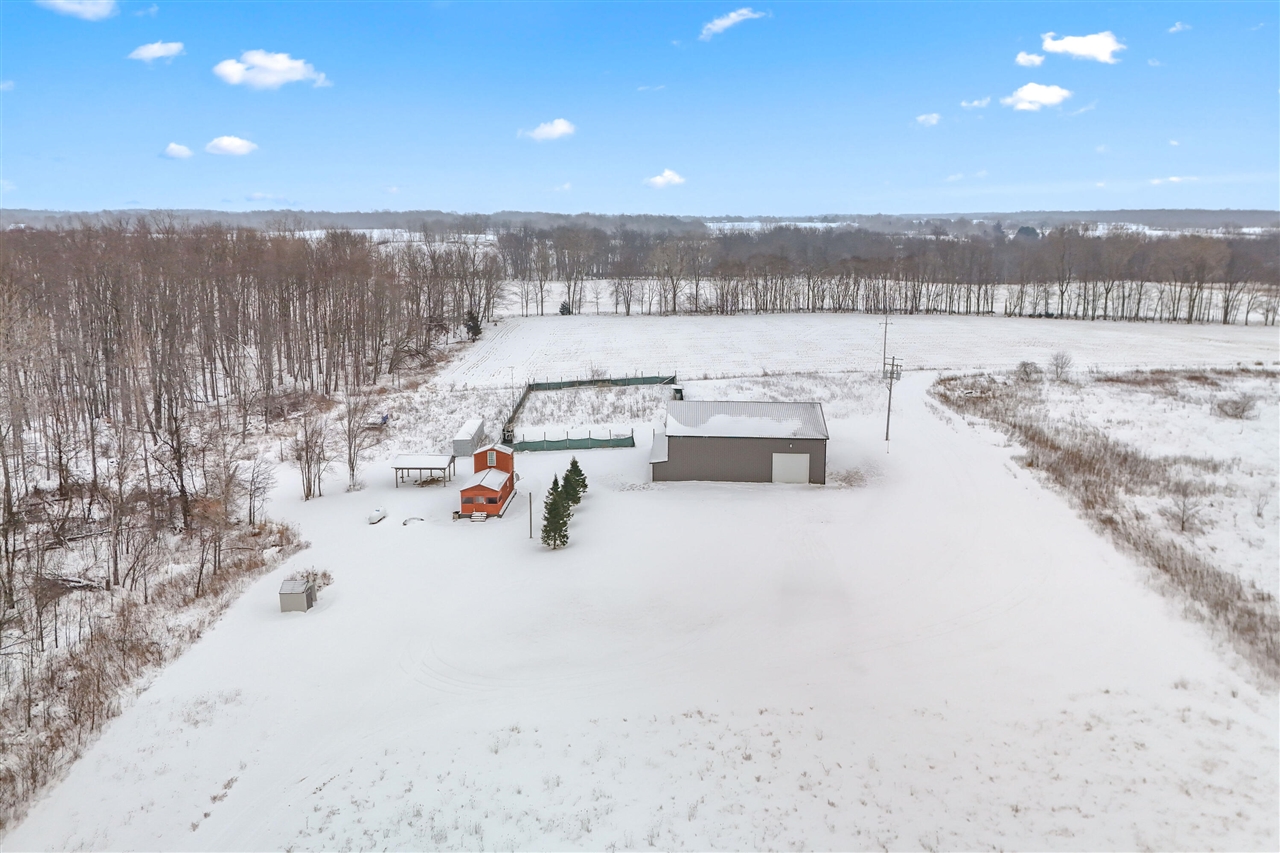 9055 Kellogg Drive, Reading, MI, 49274-9204