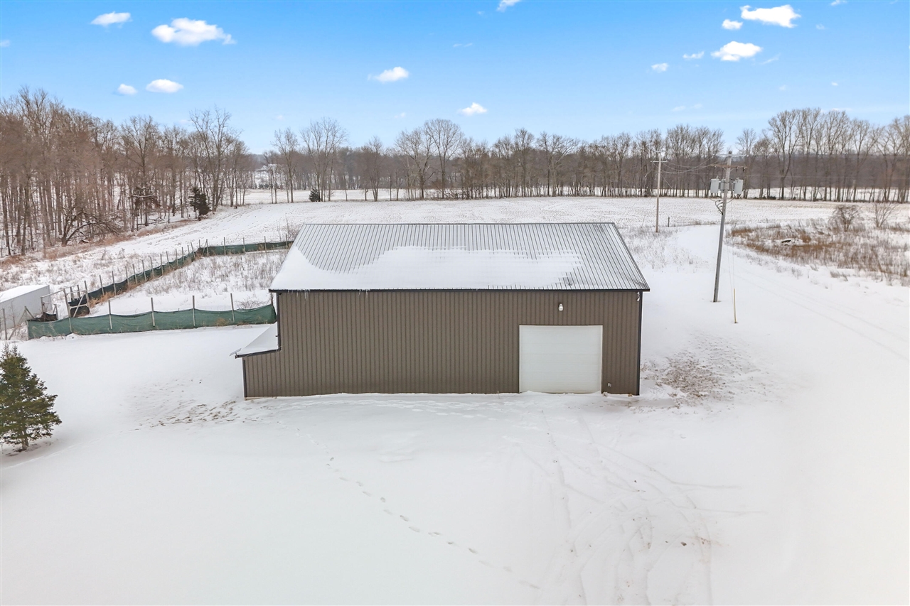 9055 Kellogg Drive, Reading, MI, 49274-9204