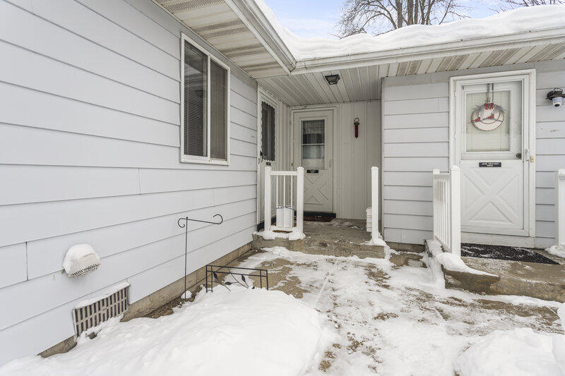 Homes for sale in Grand Rapids, MI | 5646 Leisure S Dr, Grand Rapids, MI 49548 | MLS# 70513933