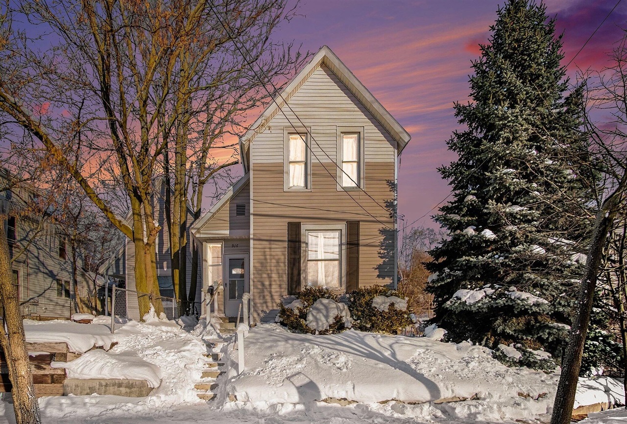 916 Lafayette Avenue, Grand Rapids, MI, 49503-1633