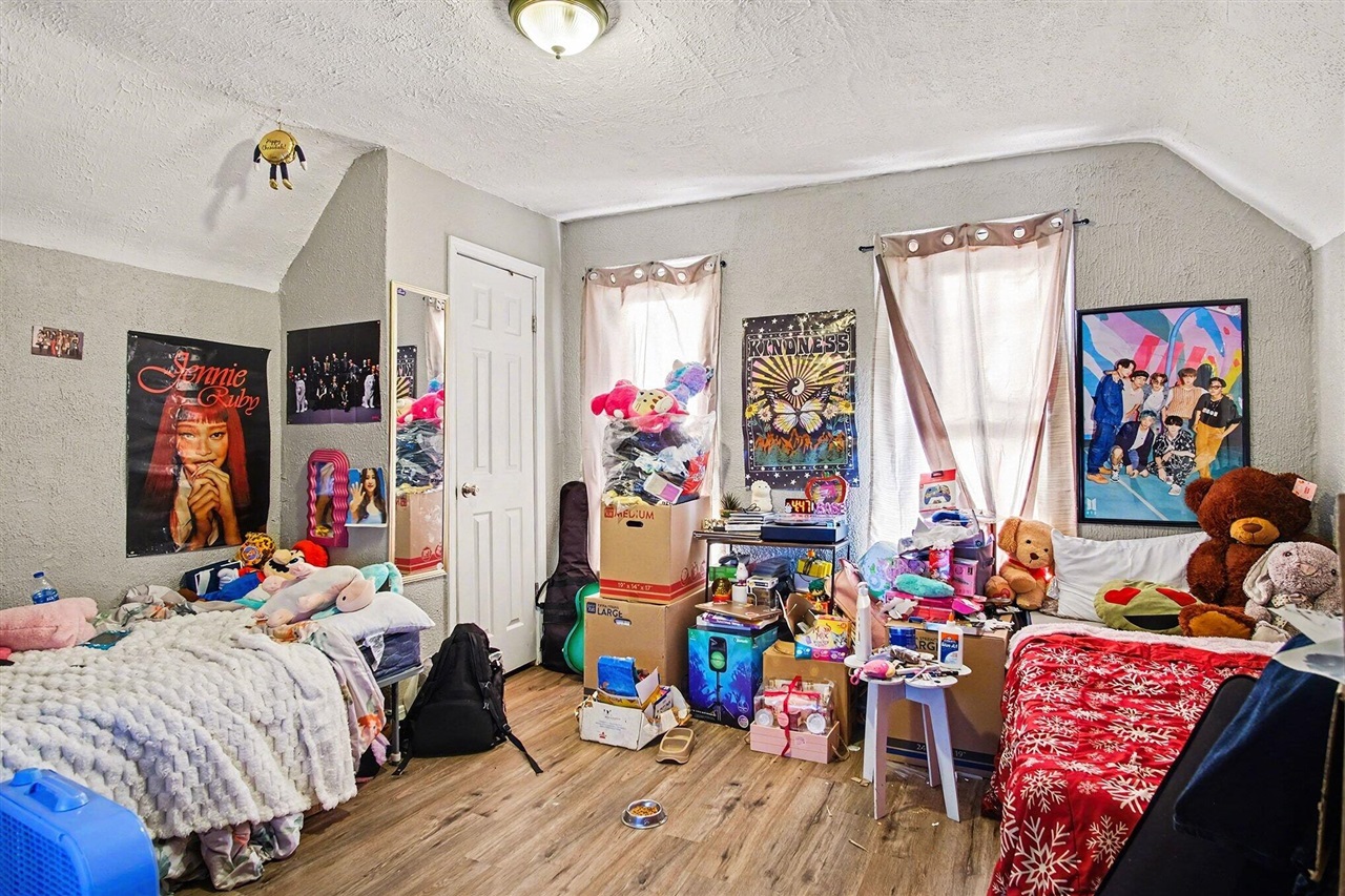 916 Lafayette Avenue, Grand Rapids, MI, 49503-1633