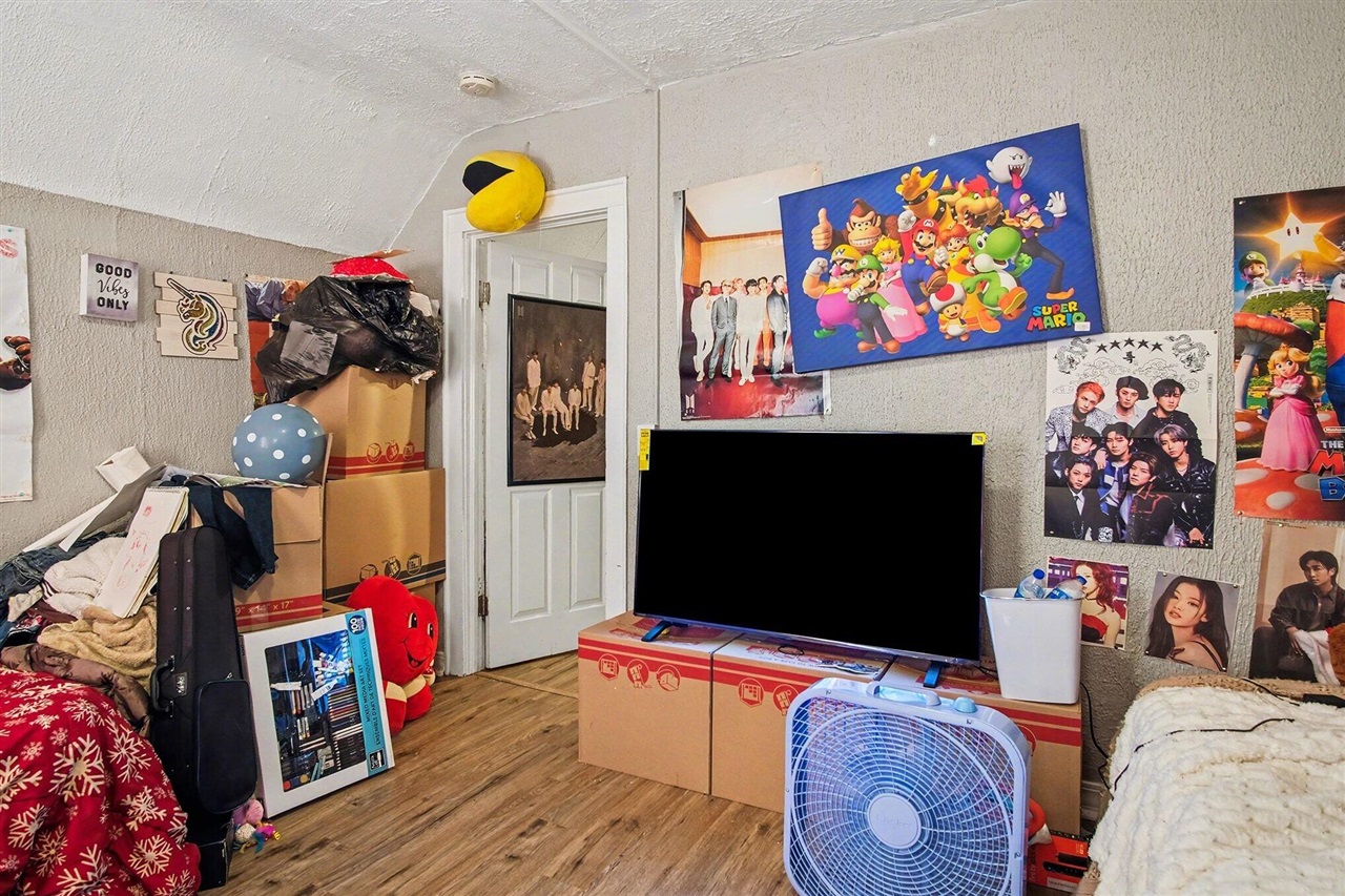 916 Lafayette Avenue, Grand Rapids, MI, 49503-1633