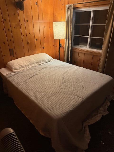 5286 N Twin Creek Road, Luther, MI, 49656-8606