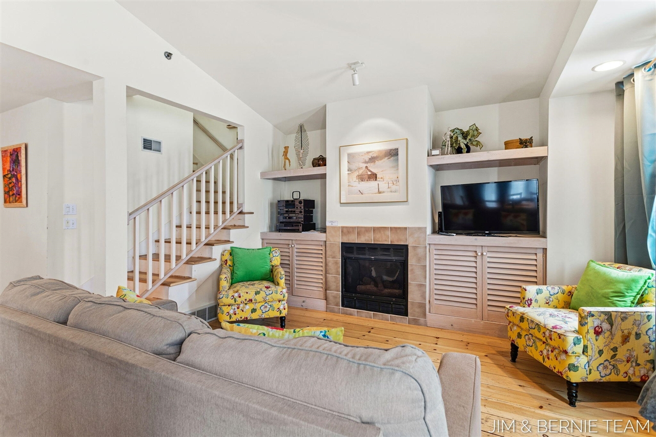 133 Mason Street, Saugatuck, MI, 49453