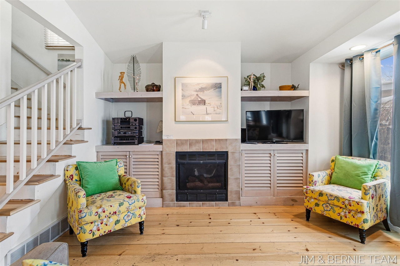 133 Mason Street, Saugatuck, MI, 49453