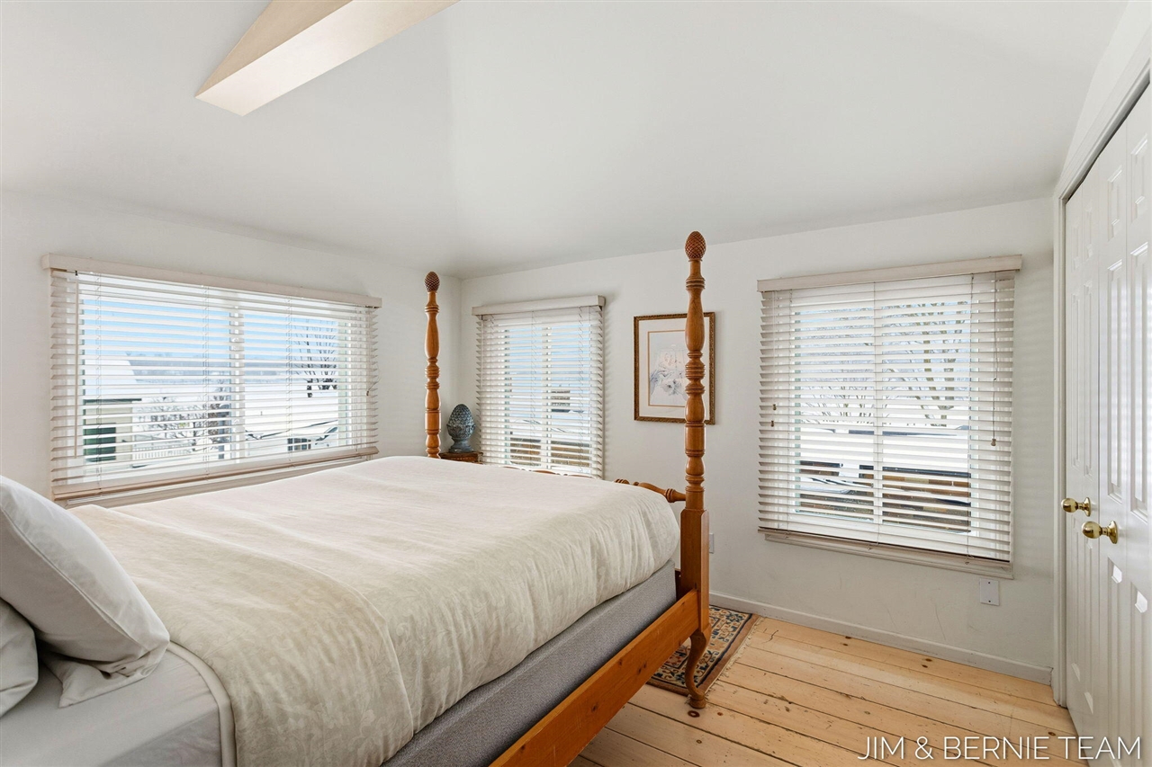 133 Mason Street, Saugatuck, MI, 49453