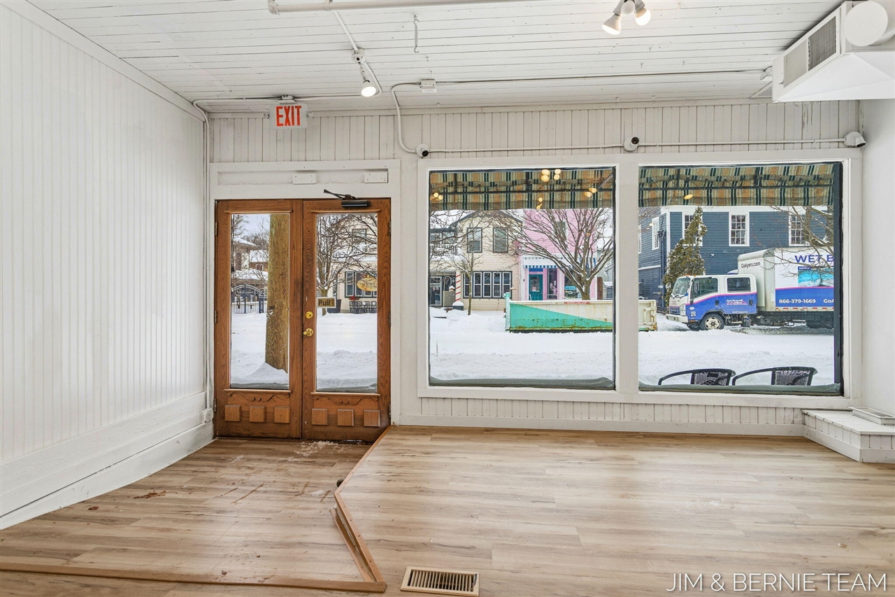 133 Mason Street, Saugatuck, MI, 49453