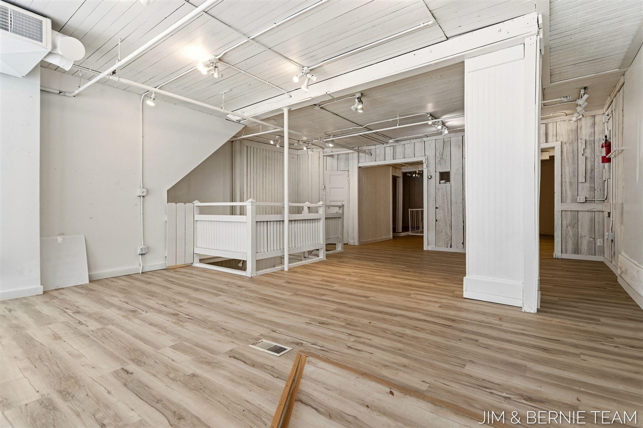 133 Mason Street, Saugatuck, MI, 49453