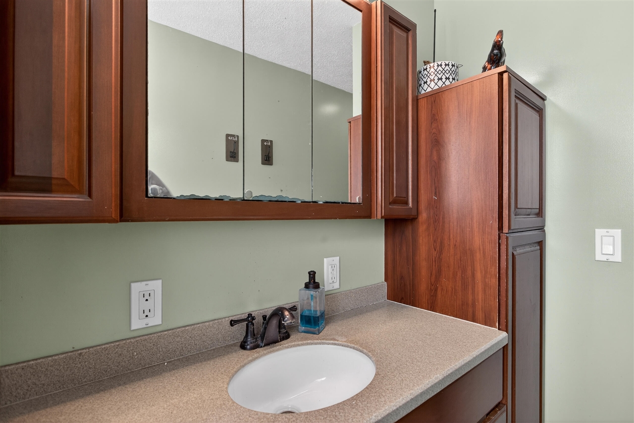 615 Sioux Street, Jackson, MI, 49203-5365